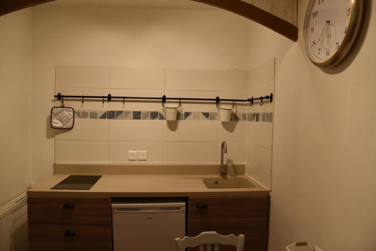 티파우제스 Logis Des Douves B&B 외부 사진